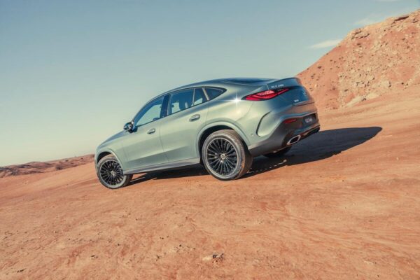 7Mercedes GLC 300 4Matic